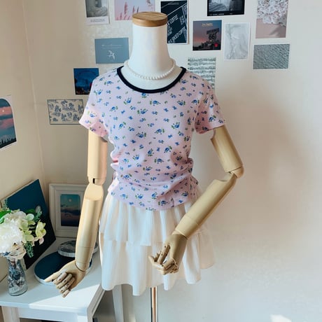 19フラワー配色Tシャツ