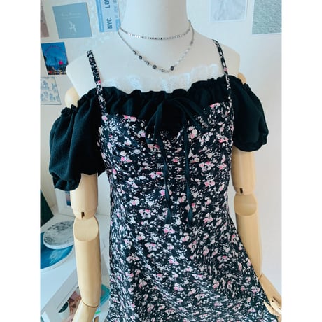 10ロイヤルフラワーワンピース