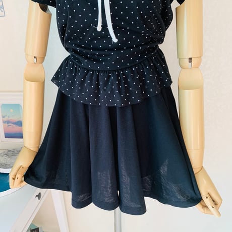 18タッセルフレアースカート