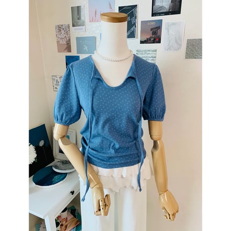 40モノ小花柄リボンTシャツ