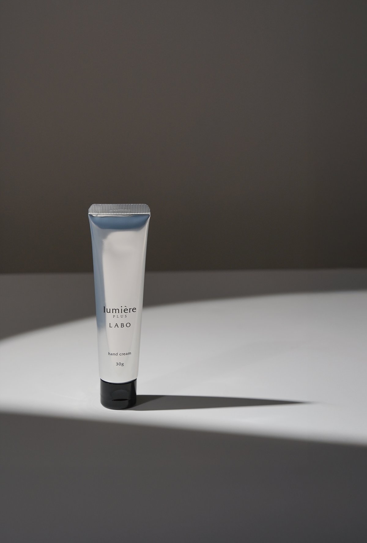 ルミエプラスラボ ハンドクリーム | ルミエプラス