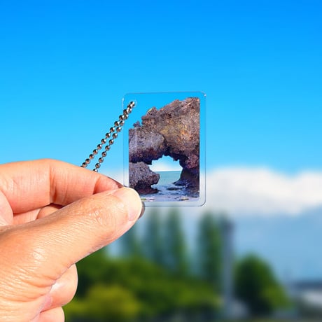 YBG007　アクリルキーホルダー　acrylic keychain [TIME TUNNEL]
