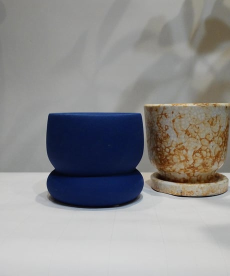 【鉢】unique blue pot