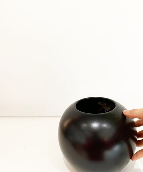花器　black ball vase M