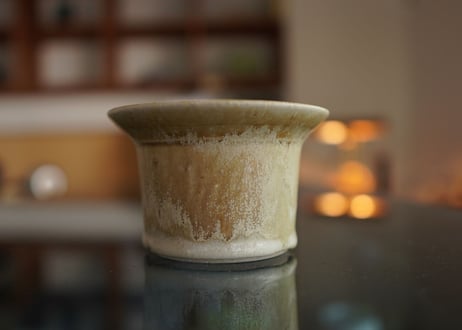 YM pot  NO.7