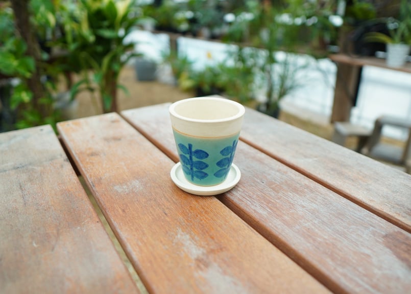 シャビーな陶器の植木鉢と受け皿セット(鉢6個、皿5枚) 植木鉢 おしゃれ 陶器鉢 シャビーポット RR301-180 6号(18cm) 鉢