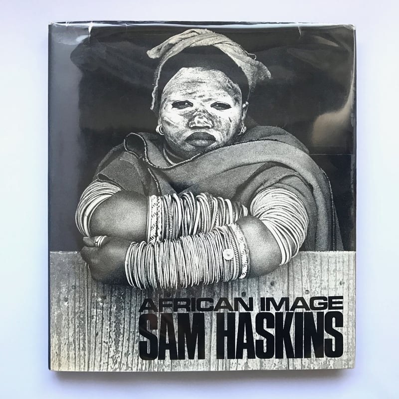 【HASKINS POSTERS】 Sam Haskins　 著者直筆サイン入 Amazon.co.jp: サム・ハスキンス HASKINS POSTERS SAM HASKINS