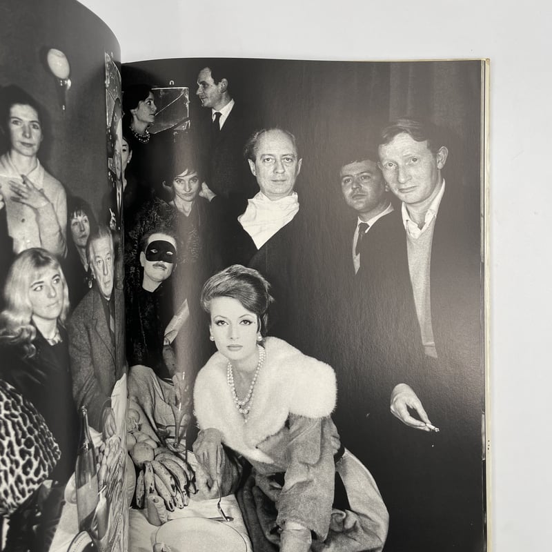 Title/ CLOSE UP Author/ William Klein | COWBOOKS Title/ CLOSE UP Author/ William Klein | COWBOOKS