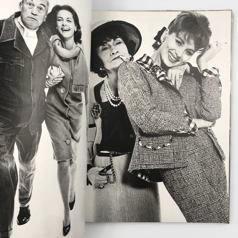 Title/ Photographs 1947-1977 Author/ Richard A