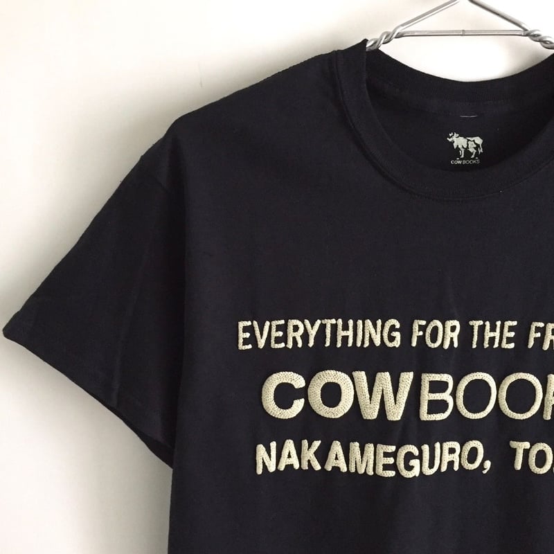 Book Vendor T-shirt (Logo/ Black,White) | COWBOOKS 