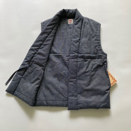 Reading Vest （中綿入り）