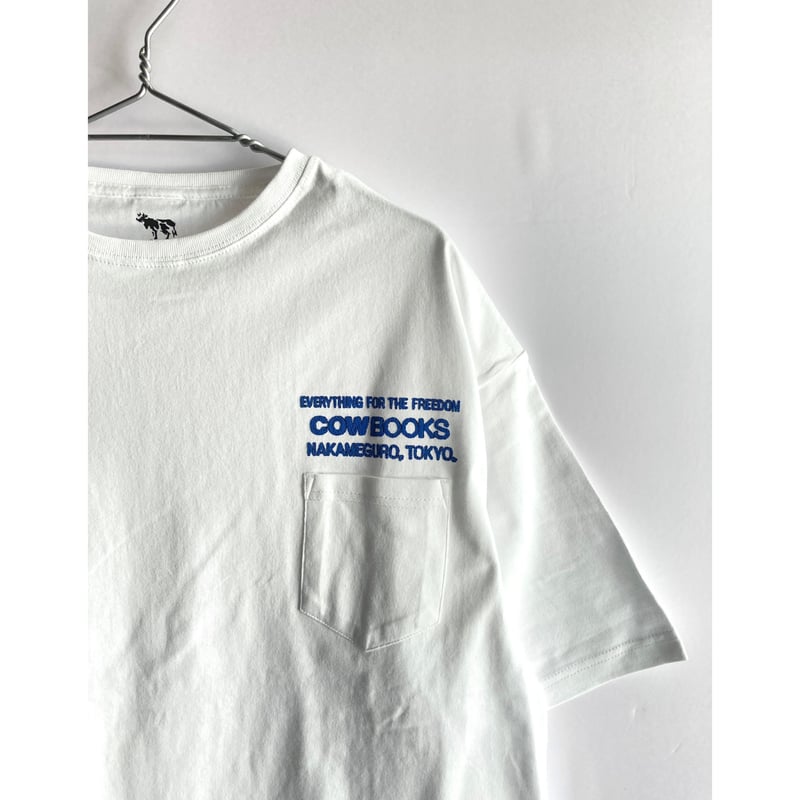 Book Vendor Pocket T-shirt (Logo /White,Black)