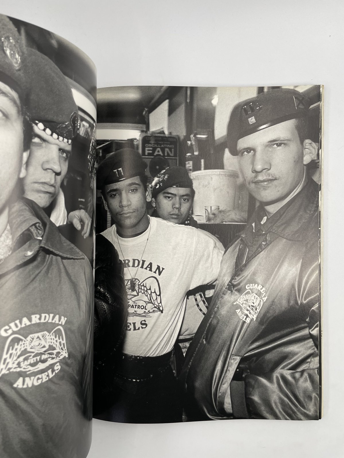 Title/ CLOSE UP Author/ William Klein | COWBOOKS