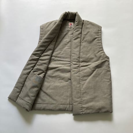 Reading Vest （中綿入り）