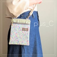 お散歩スマホショルダー 【size M】 ブルー＆わさび