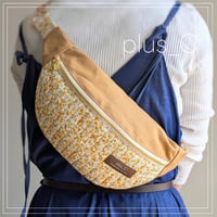 キルティング生地と倉敷帆布の花柄ボディバッグ イエロー＆キャメル