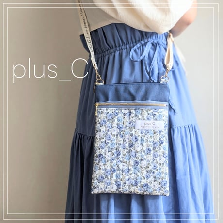 【キルティング】長財布が入るスマホショルダー 【size L】ブルー＆スカイグレー