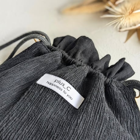 【3colors】/おもち巾着バッグ/巾着/ショルダーバッグ/ ブラック/ホワイト/カーキ