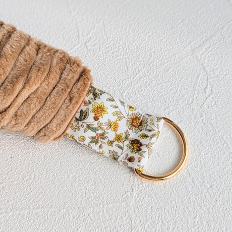 【展示品】キルティング生地とコーデュロイの花柄ボディバッグ イエロー＆キャメル