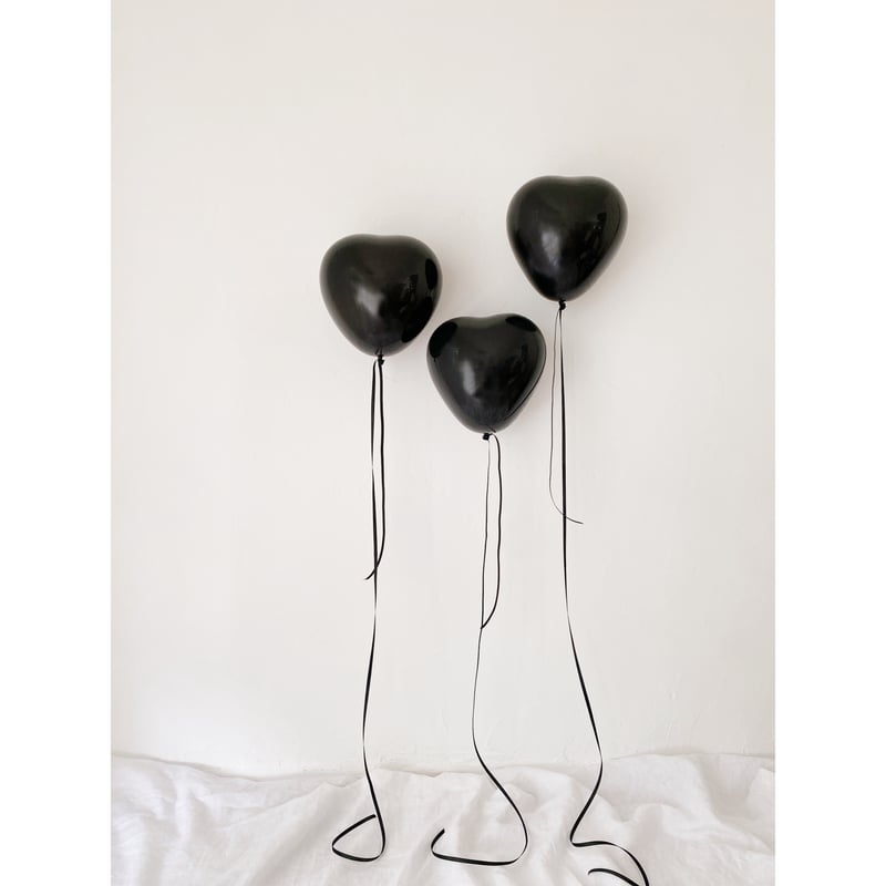 10 inch size ｝black heart balloon / 3piece se
