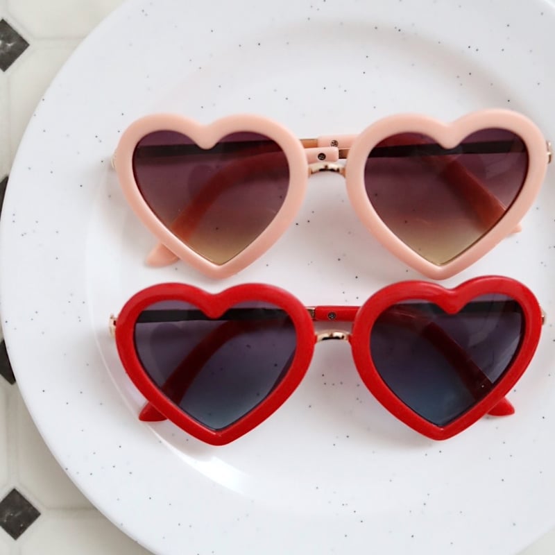 早割】Heart sunglasses / 2 color | AWINS.CO
