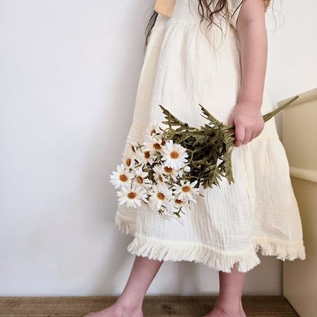 Artificial flower / marguerite