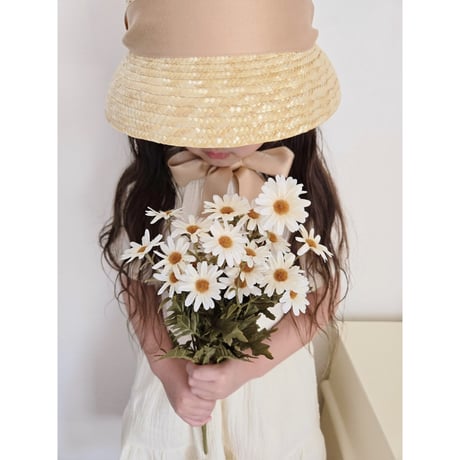 Artificial flower / marguerite