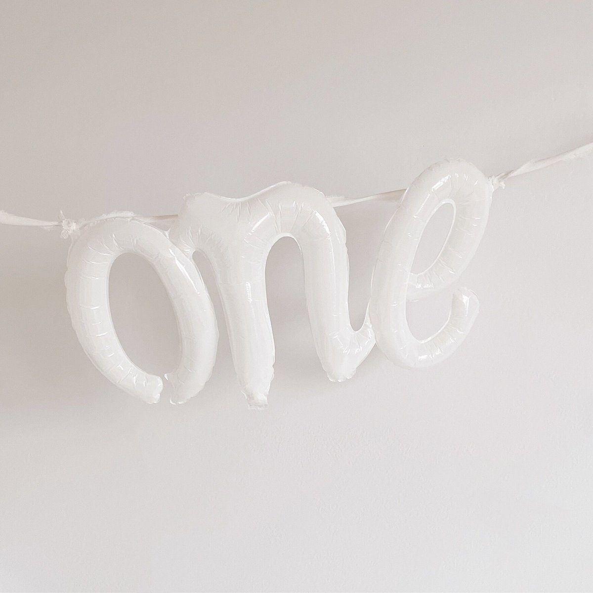 Balloon / one [white] | AWINS.CO