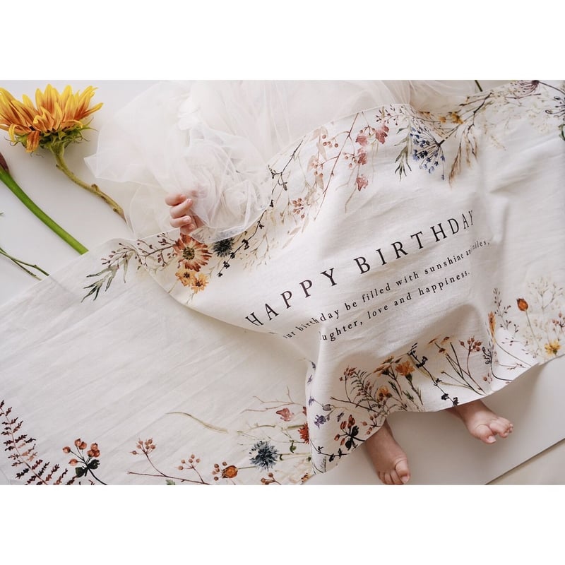 Birthday tapestry / rustic flower | AWINS.CO