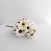 Artificial flower / daisy / 2 color