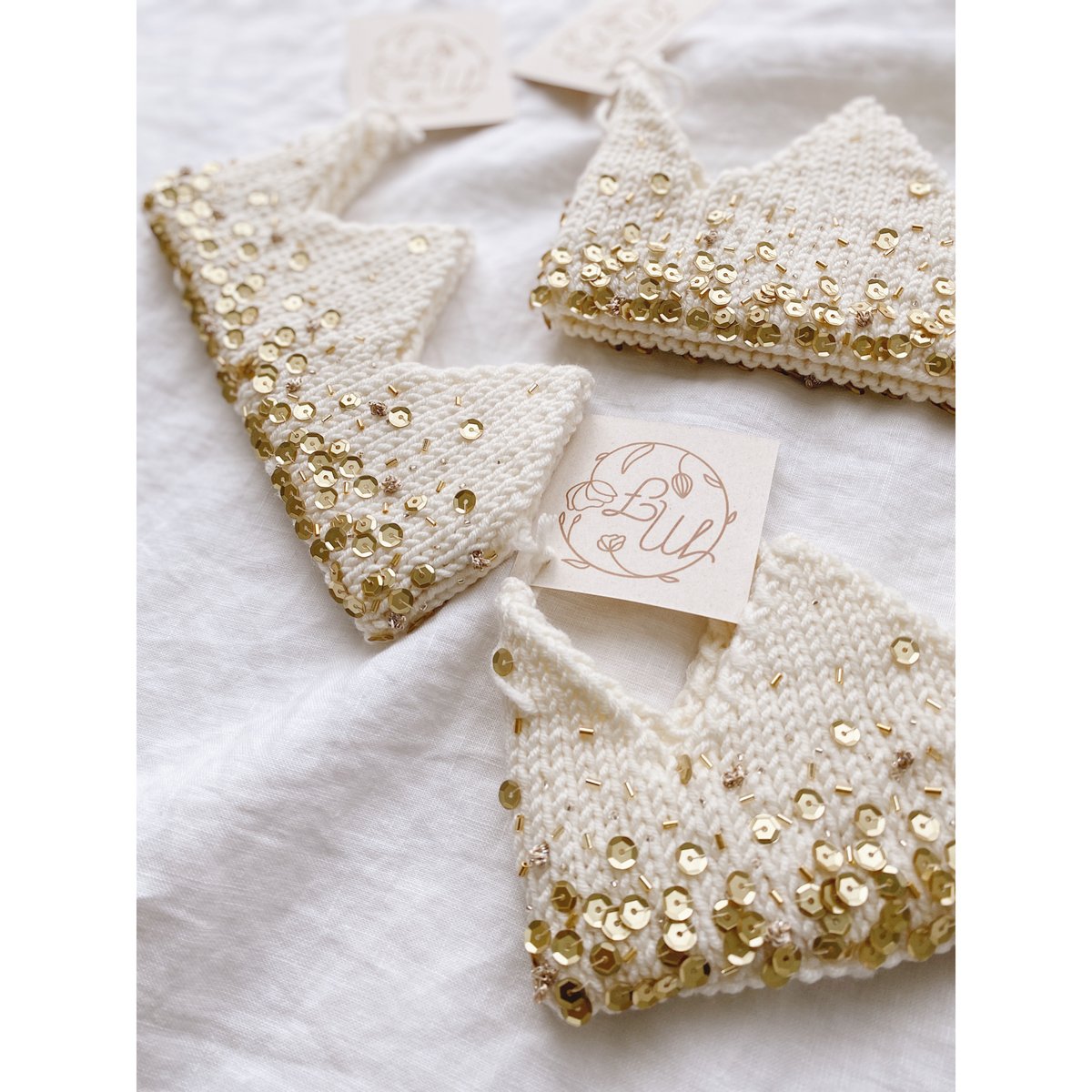 Gold Tiara / Meadow Flower | AWINS.CO Gold Tiara / Meadow Flower | AWINS.CO