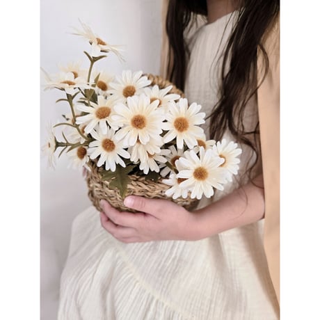 Artificial flower / marguerite