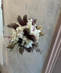 白紫陽花とくすみの吊るすリース