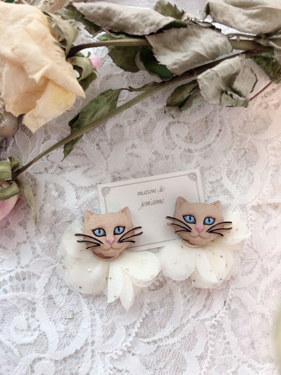 フラワーキャット 猫ちゃん 4 カラーセレクトできます ピアスor