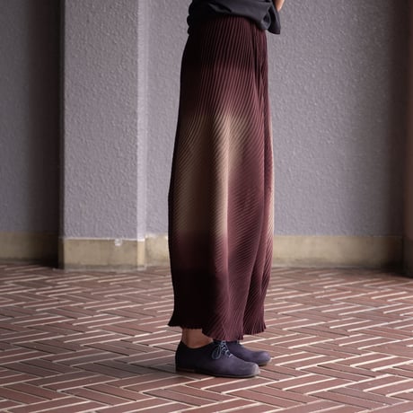 classic hida pants  winered