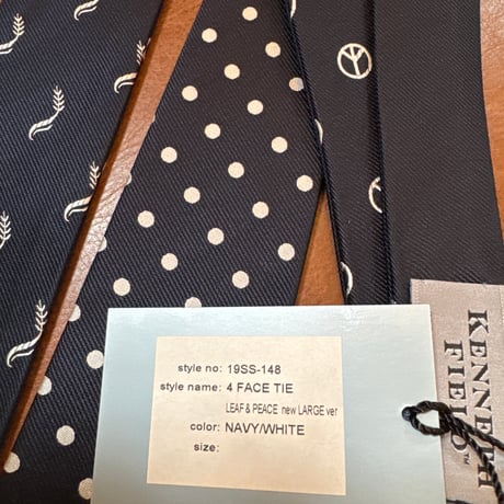 kenneth field ４Face tie LEAF&PEACE New LARGE version (NAVY×WHITE)