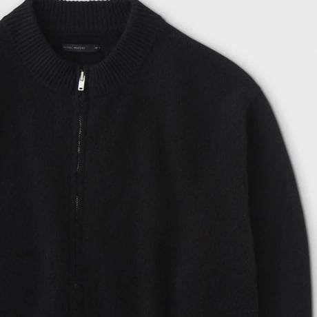 PHIGVEL‐MAKERS Co．Cashmere Bottleneck Cardigan（BLACK）