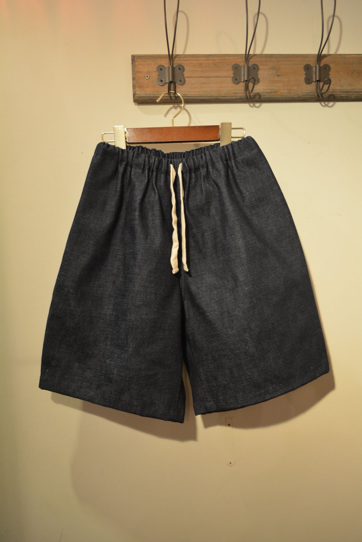 kenneth field ‐EZ SHORTS‐（14oz SELVAGE DENIM) |