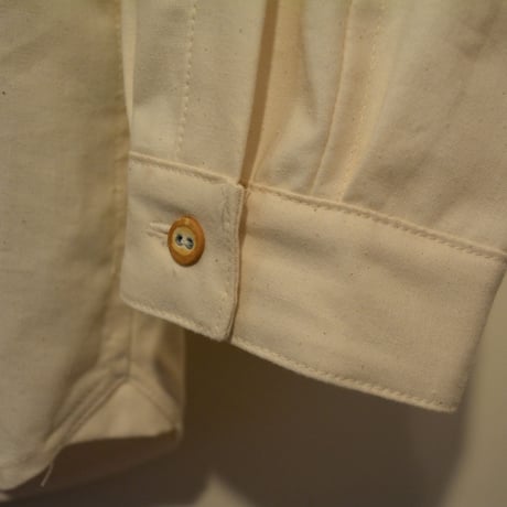 -FLANK LEDER-  OLD STYLE（BAND COLLAR）  vintage german 1960's bedsheets fabric (NATURAL)
