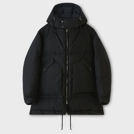 PHIGVEL‐MAKERS Co．Field Down Jacket（ink black）