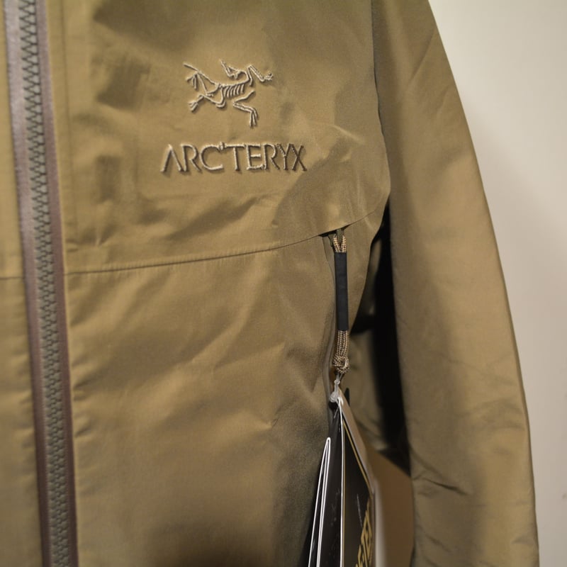 ARC'TERYX LEAF ALPHA LT JKT “CROCODILE” | credo