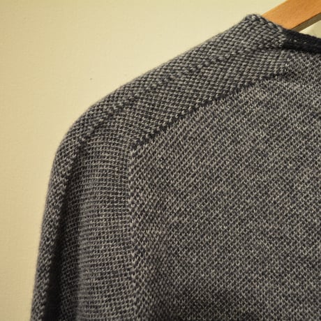 -seldom- V‐neck sweater　‐GRAY‐