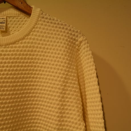 GRP  spotknit crew neck -PANNA-