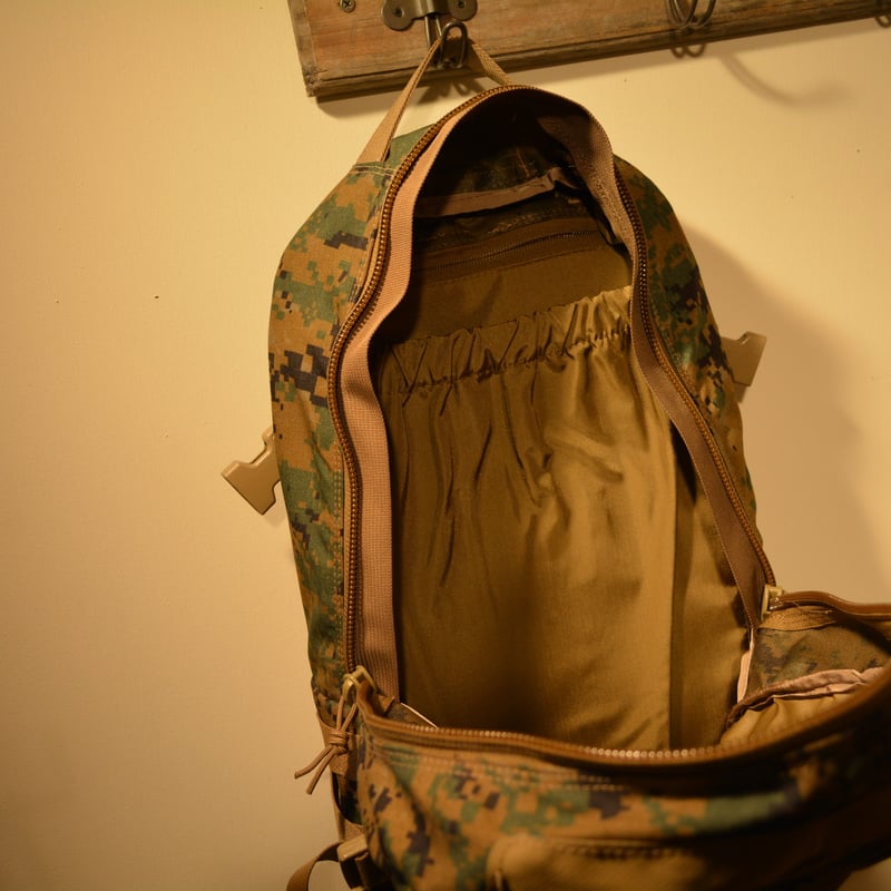 ILBE マーパット　美品　剥離なし　バックパック USMC ILBE MARPAT Assault Pack Design by ARC'TER