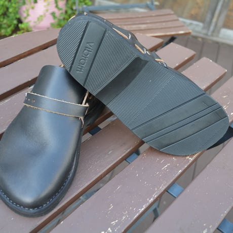 Fernand Leather  Middle English（Black）