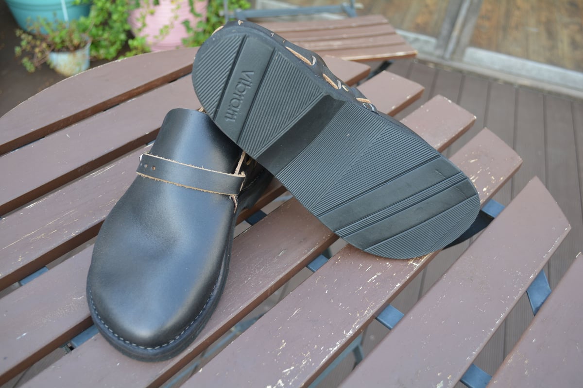 Fernand Leather Middle English（Black） | credo