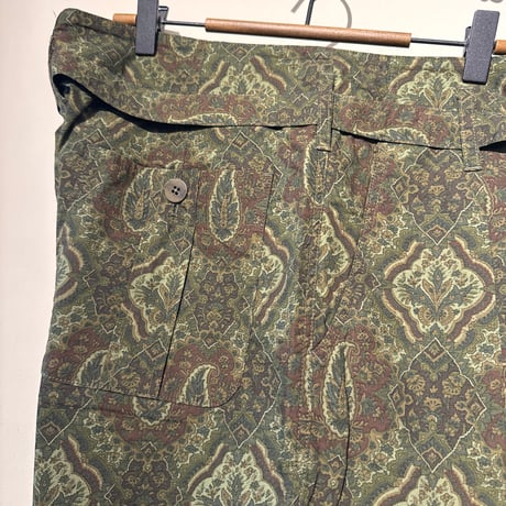 MOJITO GULF STREAM SHORTS（Green Paisley × rip stop fabric）