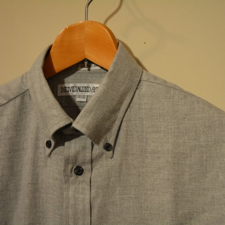 INDIVIDUALIZED SHIRTS