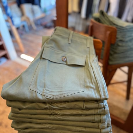 -N.O.S- TROUSERS, UTILITY COTTON SATEEN OG-107  material 100%COTTON WINFIELD MFG.