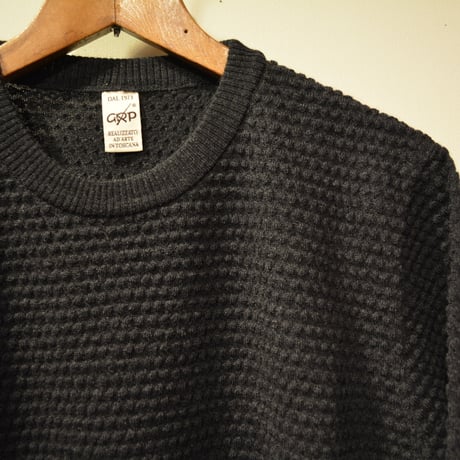 GRP  spotknit crew neck -antrascite-